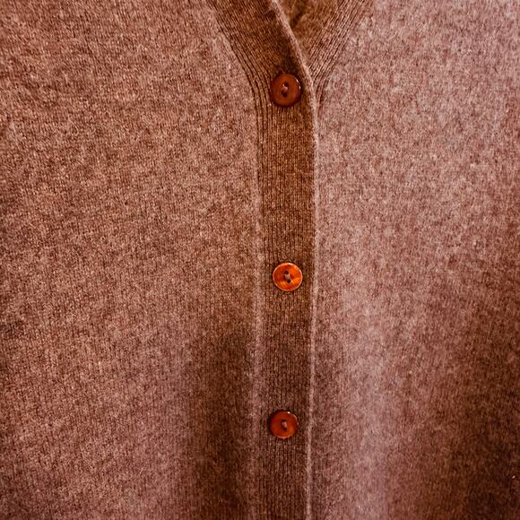 Cashmere V-Cardigan by Magashoni, Size Large - Picture 5 of 6